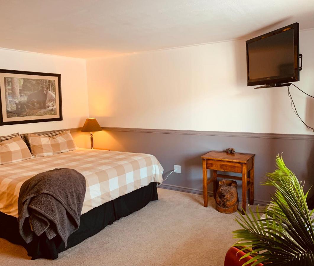 Ledge Rock At Whiteface Hotel Wilmington Exterior photo