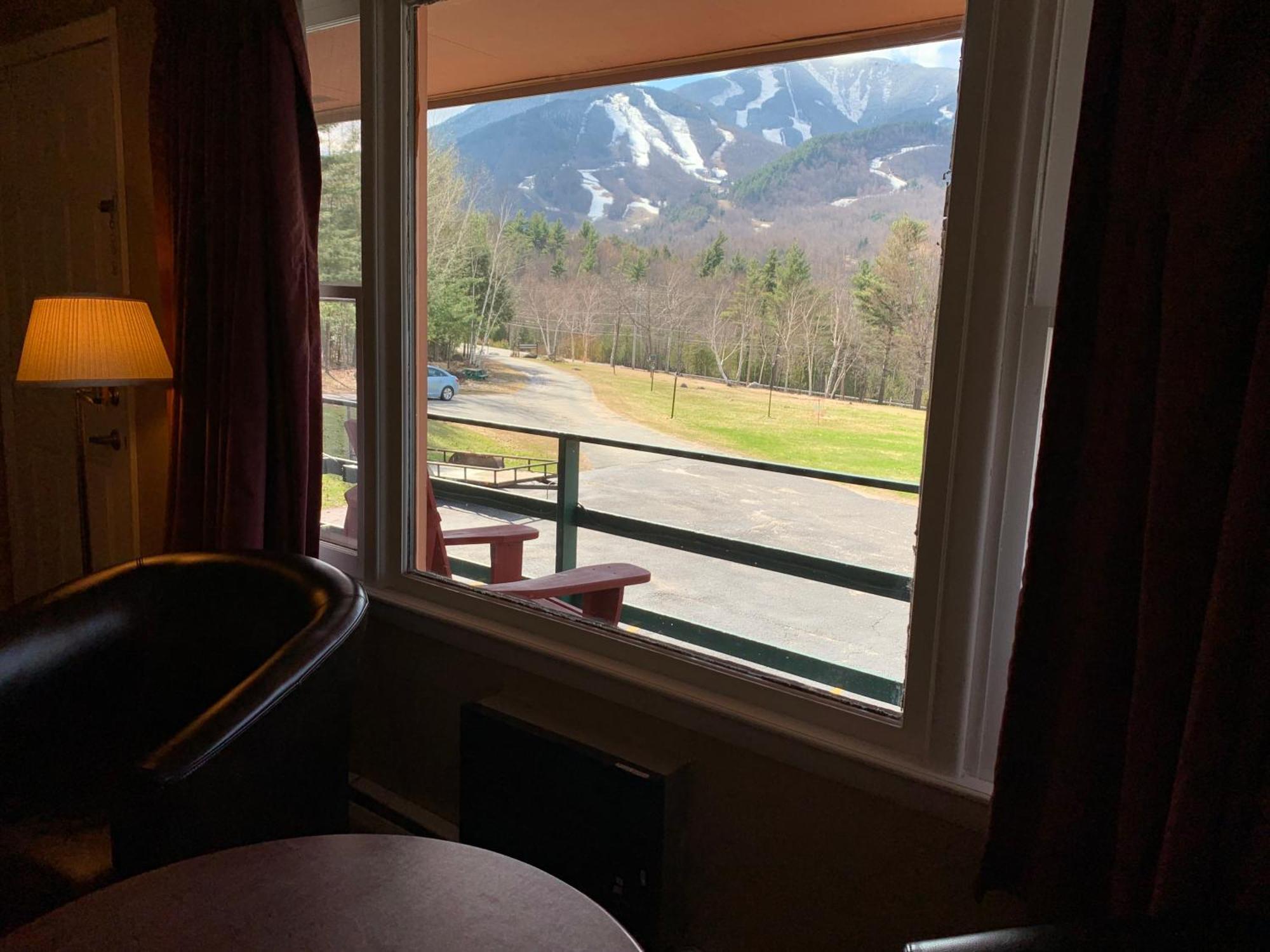 Ledge Rock At Whiteface Hotel Wilmington Exterior photo